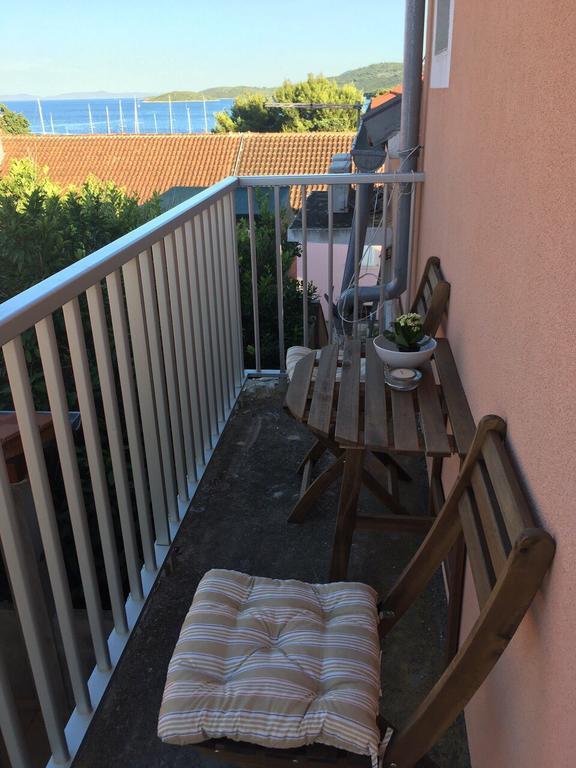 Centre Apartment Božava Dış mekan fotoğraf